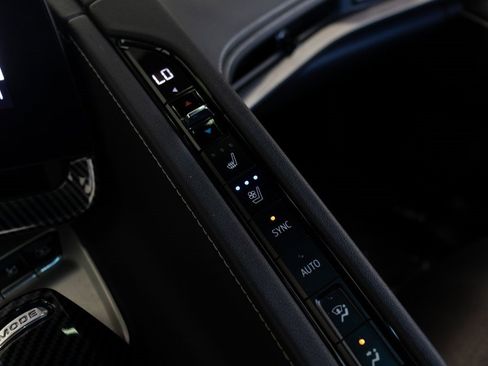 Used 2020 Chevrolet Corvette Stingray Preferred Cpe w/ 2LT Preferred Equipment Group image 29