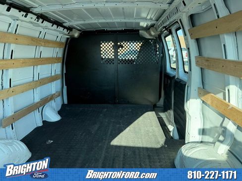 Used 2020 GMC Savana 2500 w/ Driver Convenience Package image 7