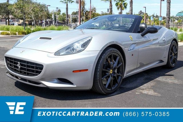 Used 2012 Ferrari California RWD image 1