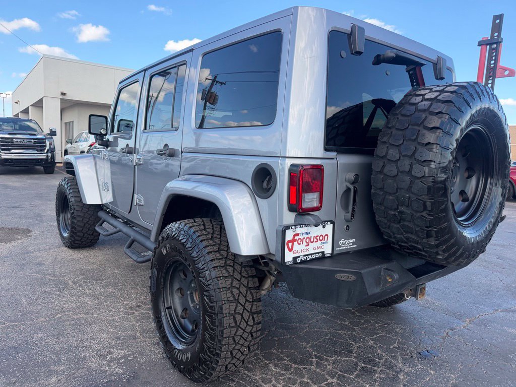 Used 2017 Jeep Wrangler Unlimited Sahara w/ Max Tow Package AWD/4WD image 20