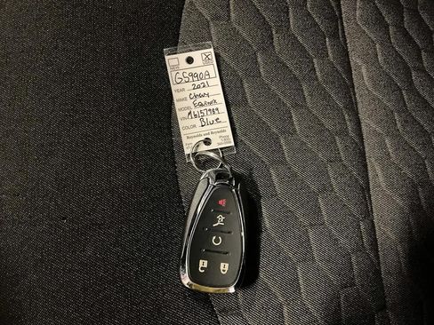 Used 2021 Chevrolet Equinox LT FWD image 30