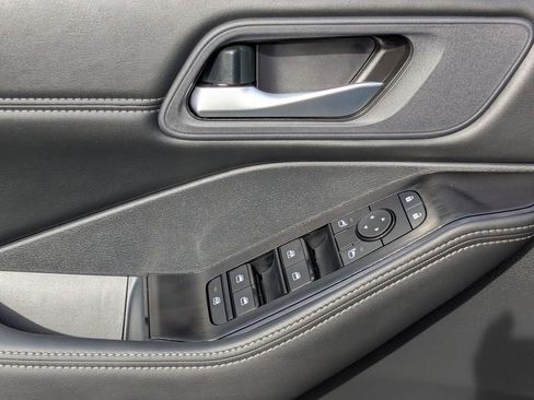 New 2026 Nissan Rogue SV image 12