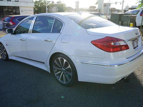 Used 2013 Hyundai Genesis 5.0 R-Spec RWD image 23