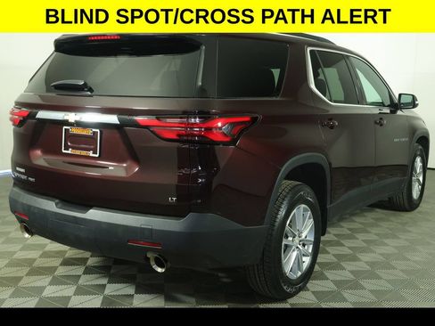 Used 2023 Chevrolet Traverse LT AWD/4WD image 8