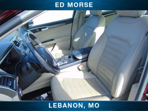 Certified 2017 Ford Fusion SE image 10