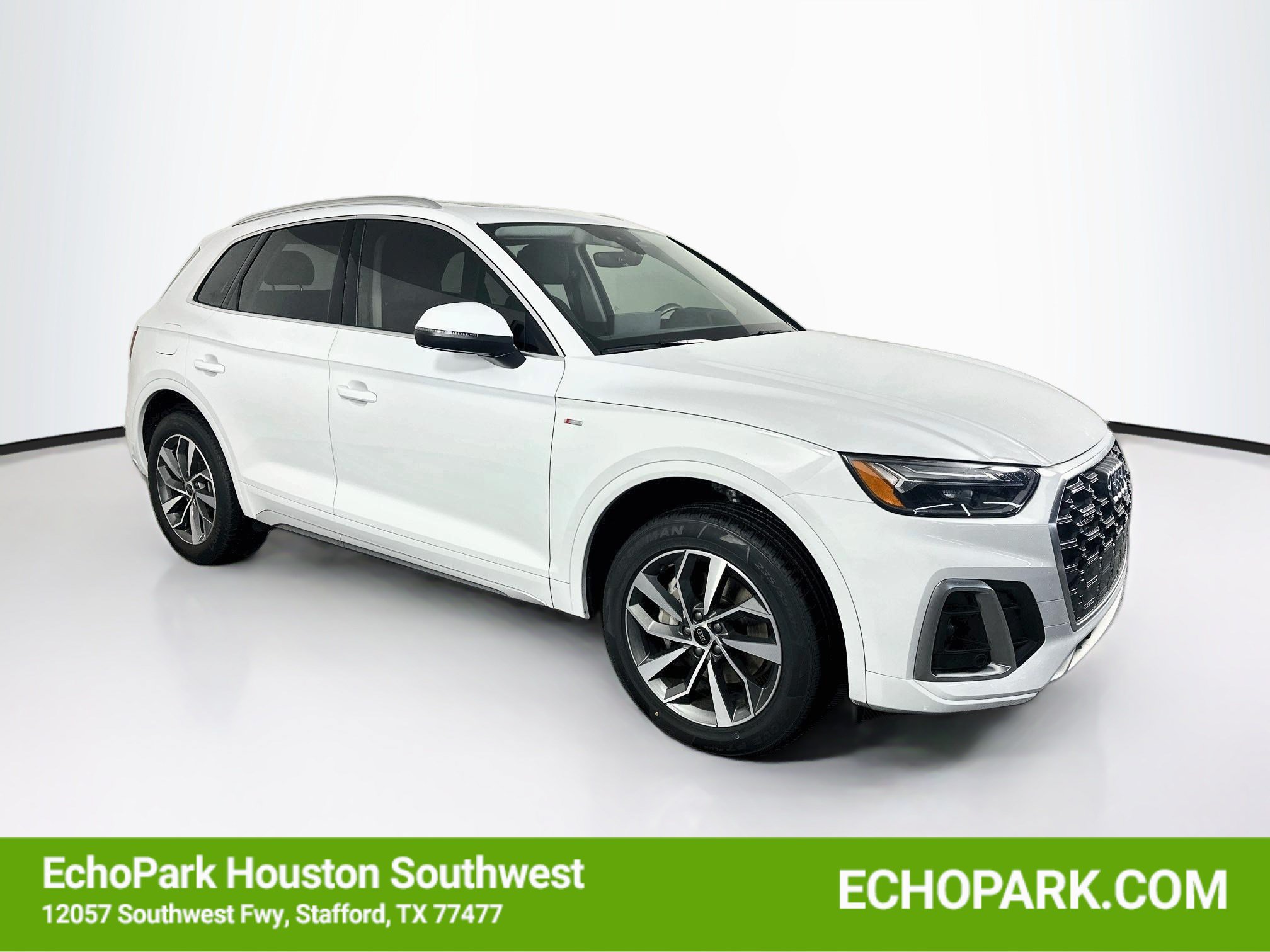 Used 2023 Audi Q5 2.0T Premium w/ Convenience Package AWD/4WD image 1