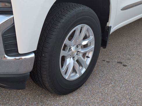 Used 2019 Chevrolet Silverado 1500 LTZ w/ LTZ Plus Package image 28