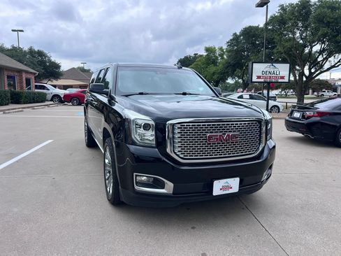 Used 2016 GMC Yukon XL Denali w/ Open Road Package AWD/4WD image 2