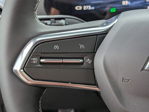 New 2025 Chevrolet Blazer EV LT image 21