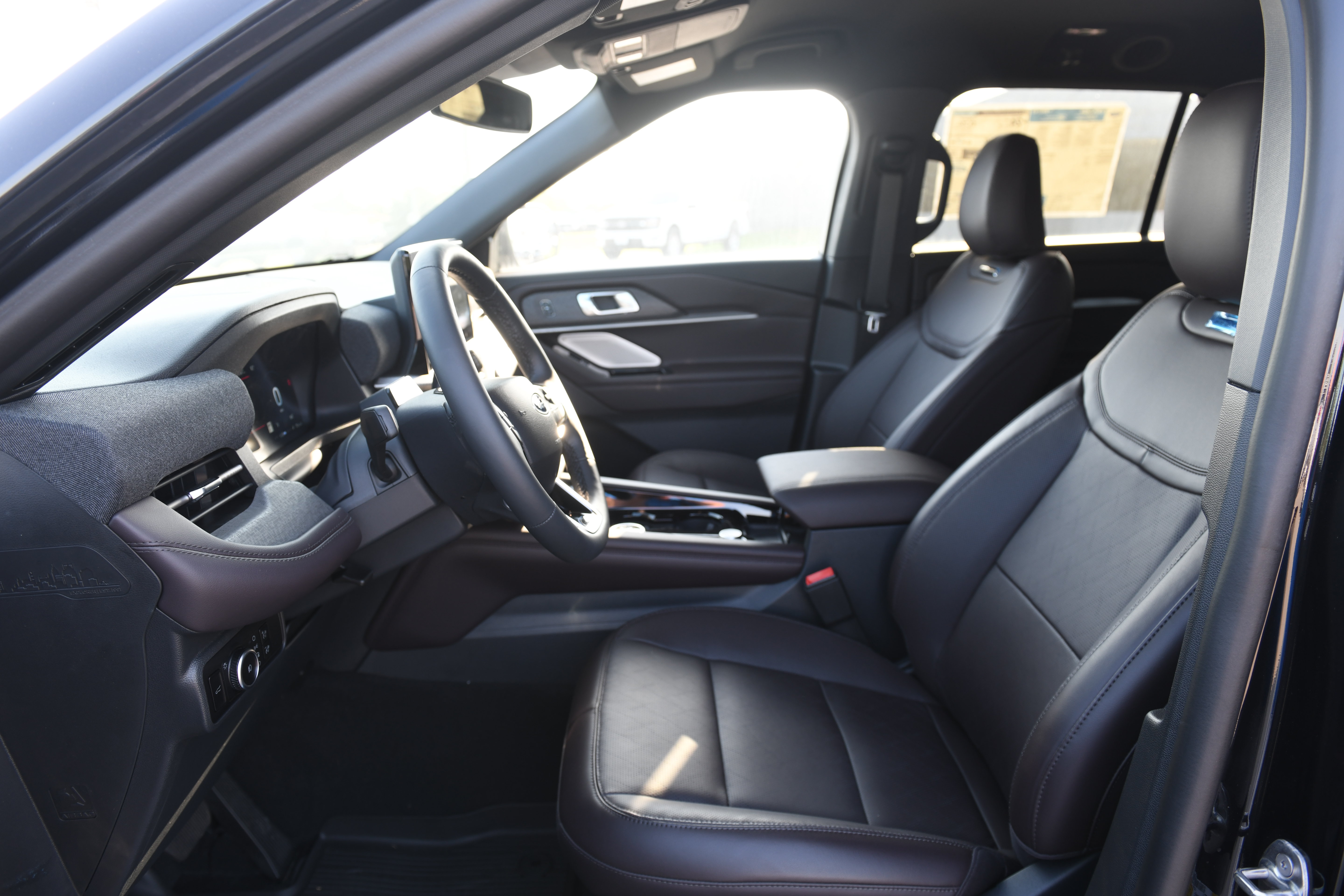 New 2026 Ford Explorer Platinum RWD image 15