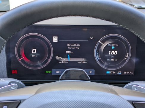 Certified 2025 Hyundai Ioniq 5 SEL image 23