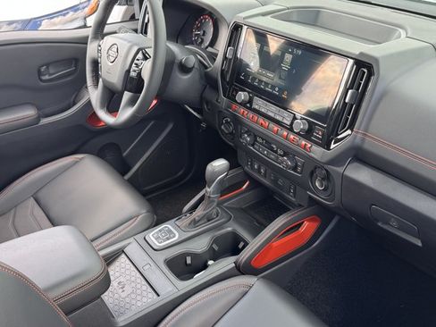 New 2026 Nissan Frontier PRO-4X w/ Pro Premium Package AWD/4WD image 8