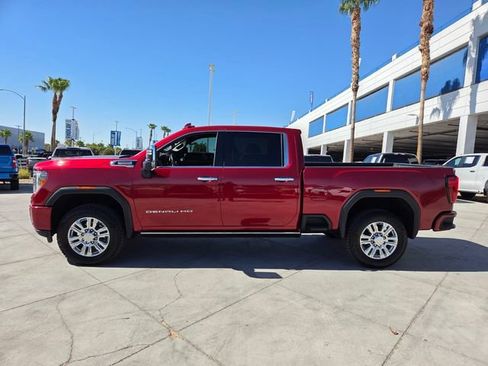 Certified 2022 GMC Sierra 2500 Denali AWD/4WD image 3