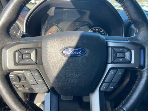 Used 2020 Ford F150 Lariat w/ Equipment Group 502A Luxury image 15