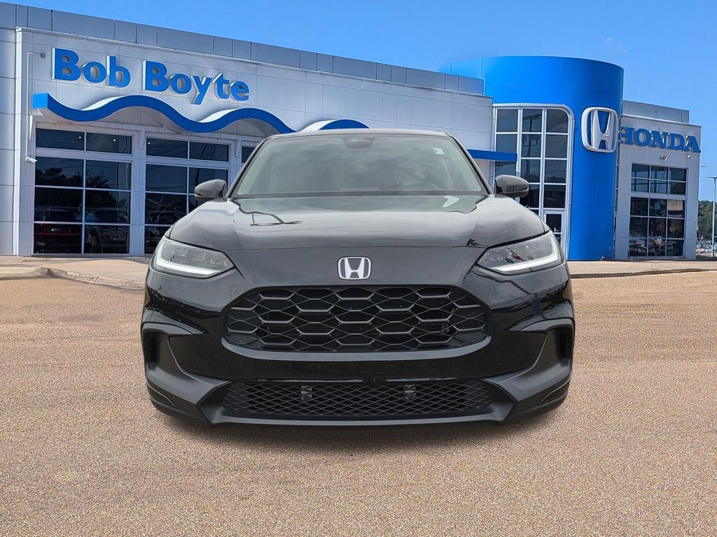 Used 2024 Honda HR-V LX image 2
