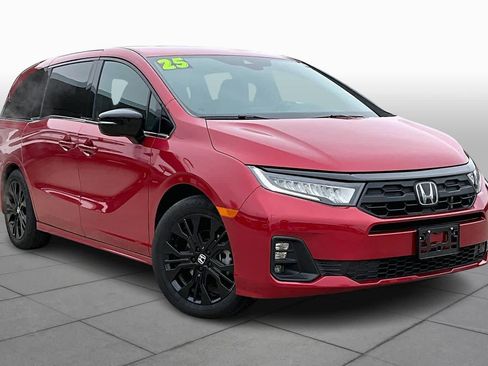 Used 2025 Honda Odyssey Sport-L image 3