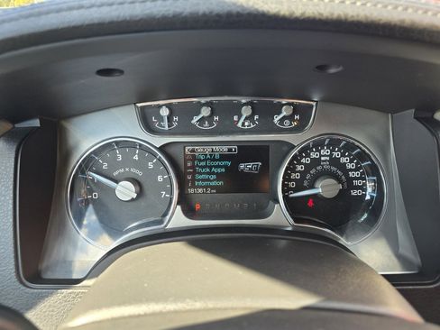 Used 2012 Ford F150 Platinum w/ Max Trailer Tow Pkg image 12