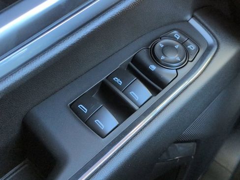 Used 2025 Chevrolet Silverado 1500 LT image 23