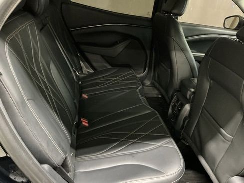 Used 2021 Ford Mustang Mach-E Select w/ Comfort/Appearance Package image 17