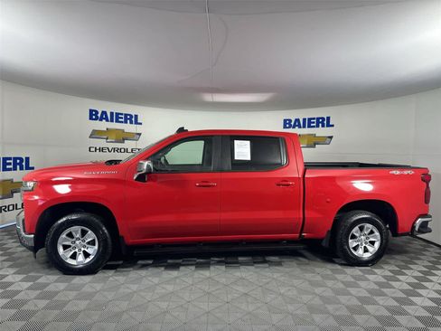 Used 2019 Chevrolet Silverado 1500 LT w/ All-Star Edition AWD/4WD image 2