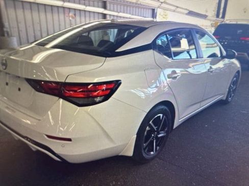 Certified 2025 Nissan Sentra SV w/ All-Weather Package image 7