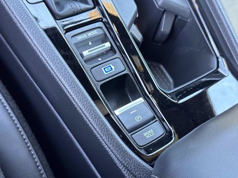 Certified 2024 Honda Accord Sport image 17