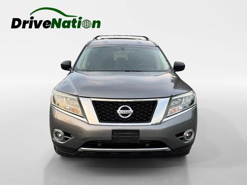 Used 2016 Nissan Pathfinder S AWD/4WD image 2