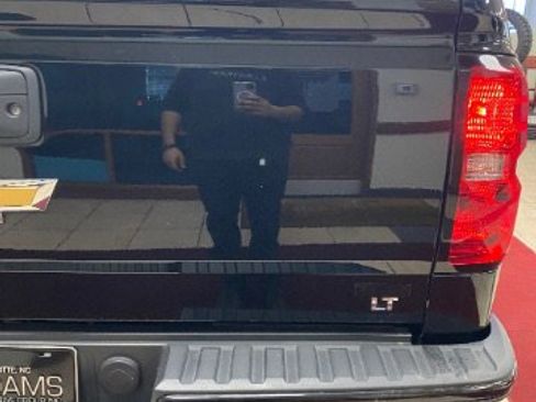 Used 2018 Chevrolet Silverado 1500 LT w/ All Star Edition image 12