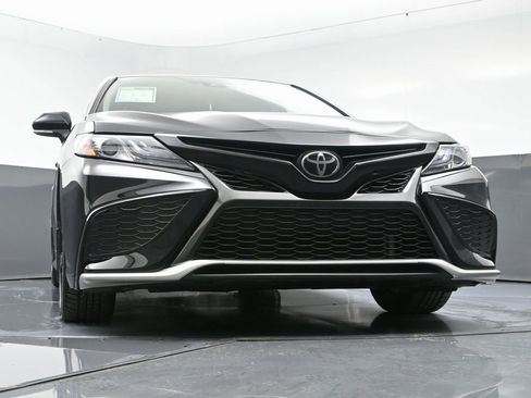 Used 2022 Toyota Camry XSE image 50
