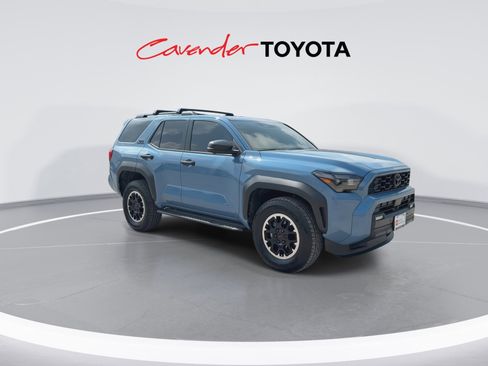 Certified 2026 Toyota 4Runner TRD Off-Road Premium AWD/4WD image 2