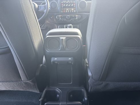 Used 2023 Jeep Wrangler Sport S image 35