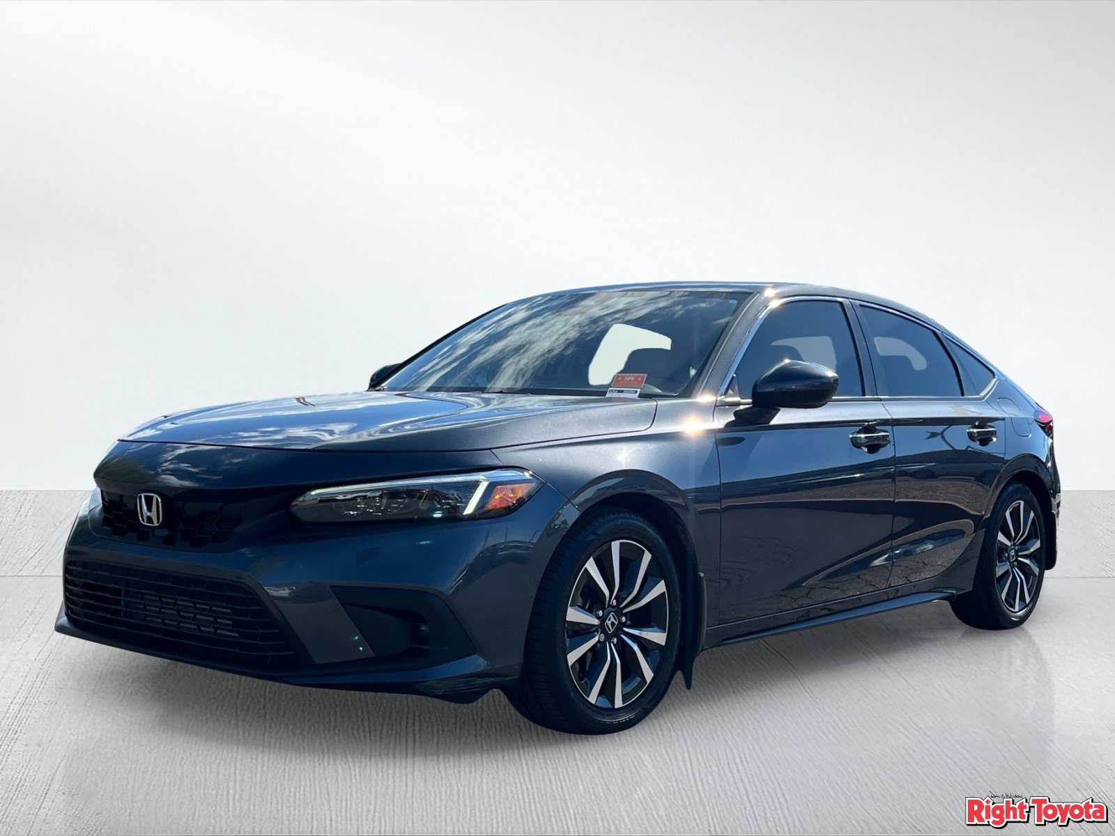 Used 2024 Honda Civic EX-L image 2