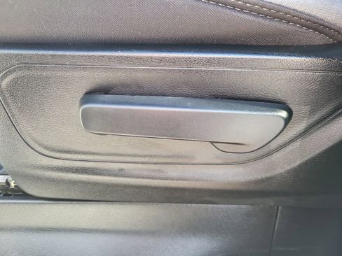 Used 2023 RAM 1500 Big Horn image 11