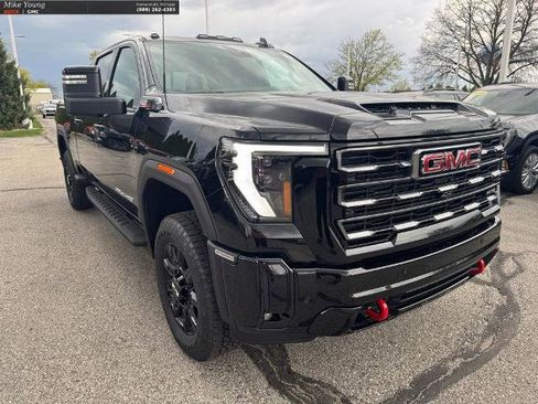 New 2026 GMC Sierra 2500 AT4 w/ AT4 Premium Plus Package AWD/4WD image 10