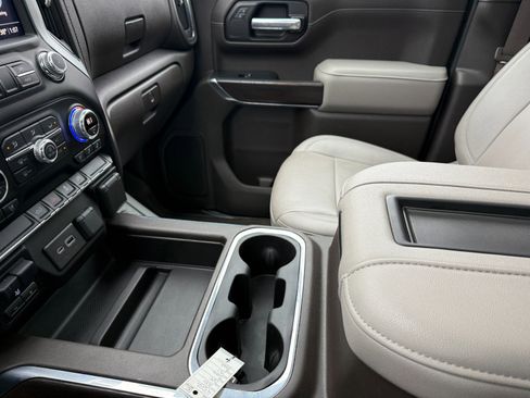 Used 2021 GMC Sierra 1500 SLT w/ SLT Premium Package image 34