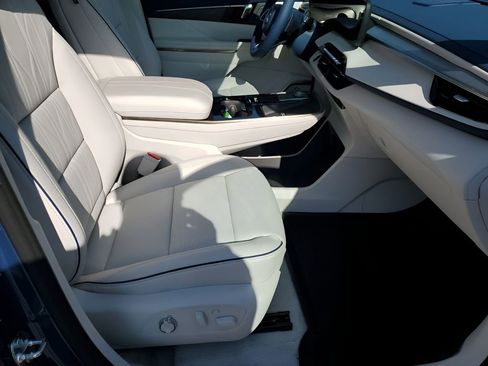 New 2026 Buick Enclave Avenir w/ Super Cruise Package image 16