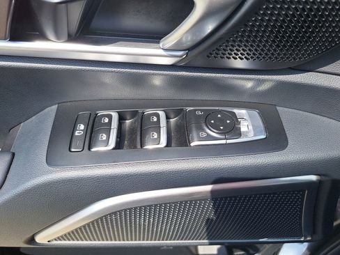 Used 2024 Kia Telluride S w/ S Sunroof Package FWD image 27