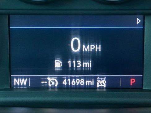 Used 2023 Chevrolet Silverado 2500 LT w/ Convenience Package image 29