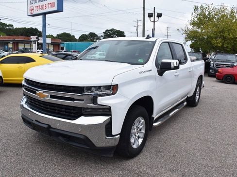 Used 2019 Chevrolet Silverado 1500 LT w/ All-Star Edition AWD/4WD image 2