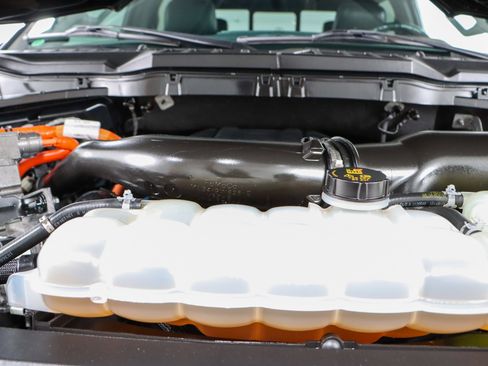 Used 2021 Ford F150 Lariat w/ Equipment Group 502A High image 32