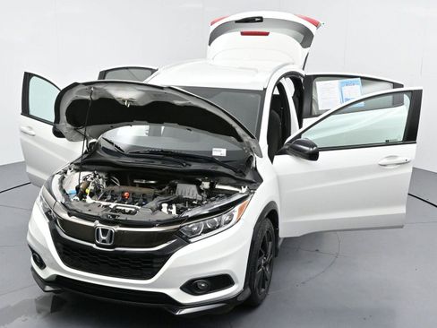 Used 2022 Honda HR-V Sport image 40