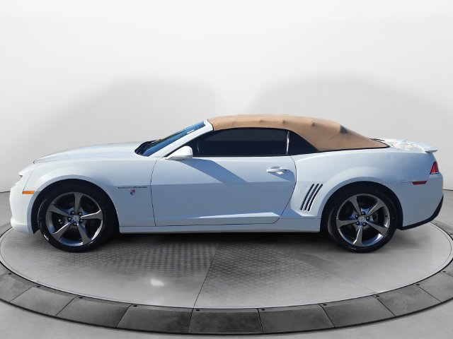 Used 2014 Chevrolet Camaro LT w/ RS Package RWD image 2