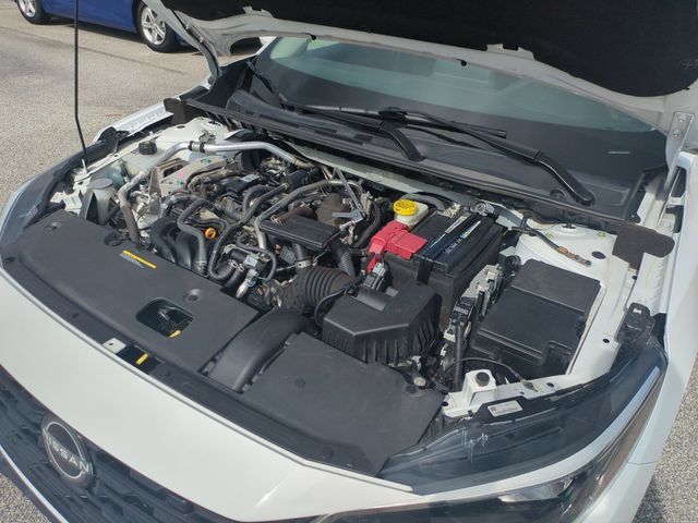 Used 2025 Nissan Sentra SV FWD image 34