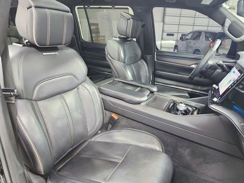 Used 2024 Jeep Grand Wagoneer Series II w/ Quick Order Packagew 28T AWD/4WD image 47