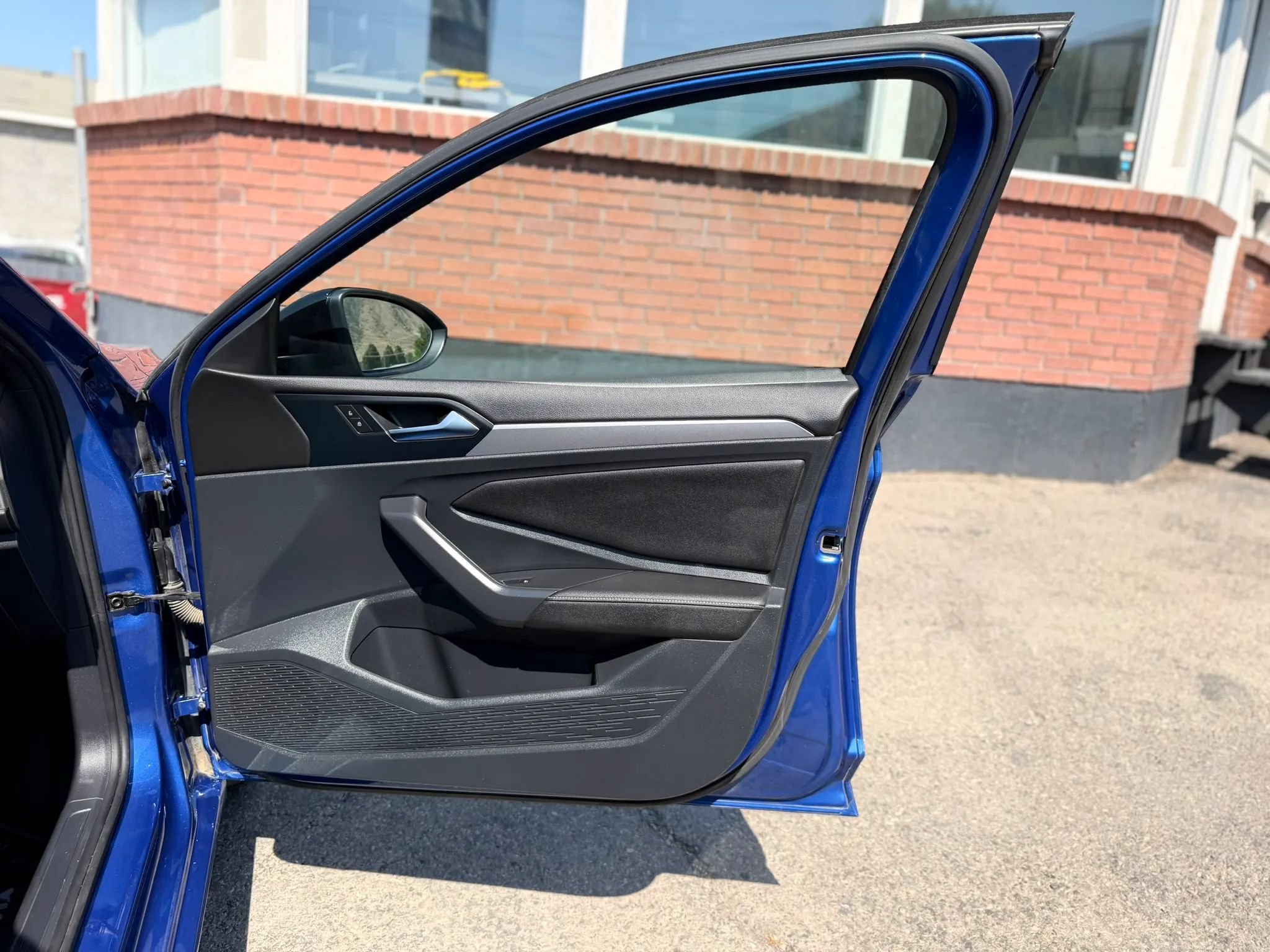 Used 2024 Volkswagen Jetta Sport FWD image 12