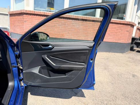 Used 2024 Volkswagen Jetta Sport FWD image 12