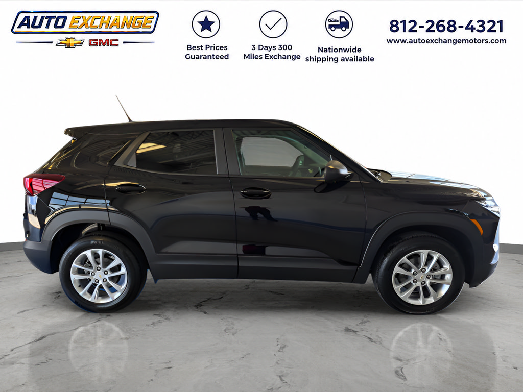 New 2026 Chevrolet TrailBlazer LS w/ LS Convenience Package AWD/4WD image 2
