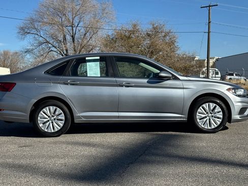 Used 2020 Volkswagen Jetta S image 8