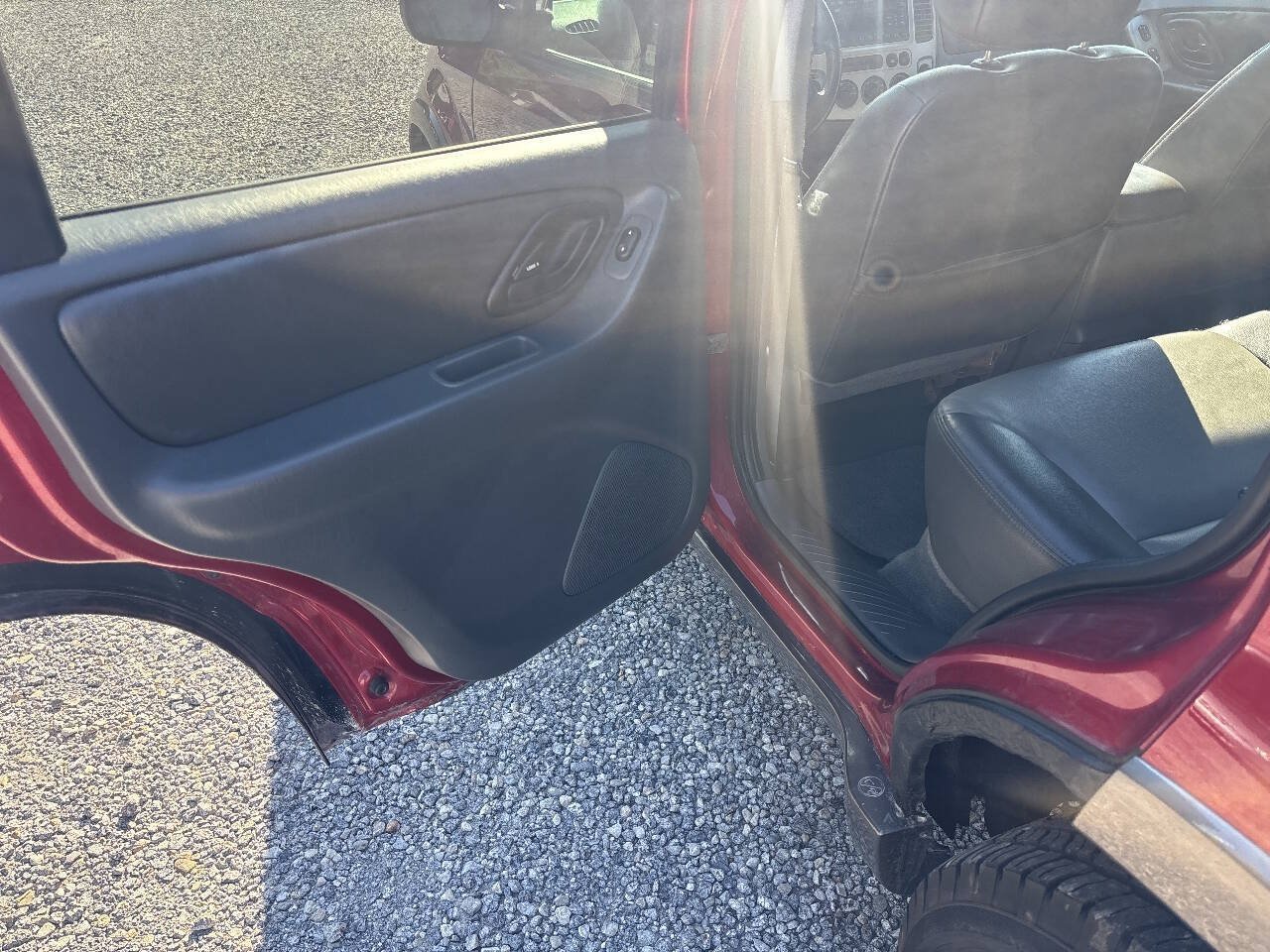 Used 2003 Ford Escape XLT AWD/4WD image 15