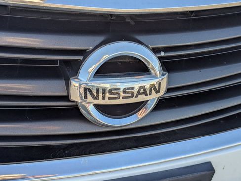 Used 2014 Nissan Sentra SR FWD image 11